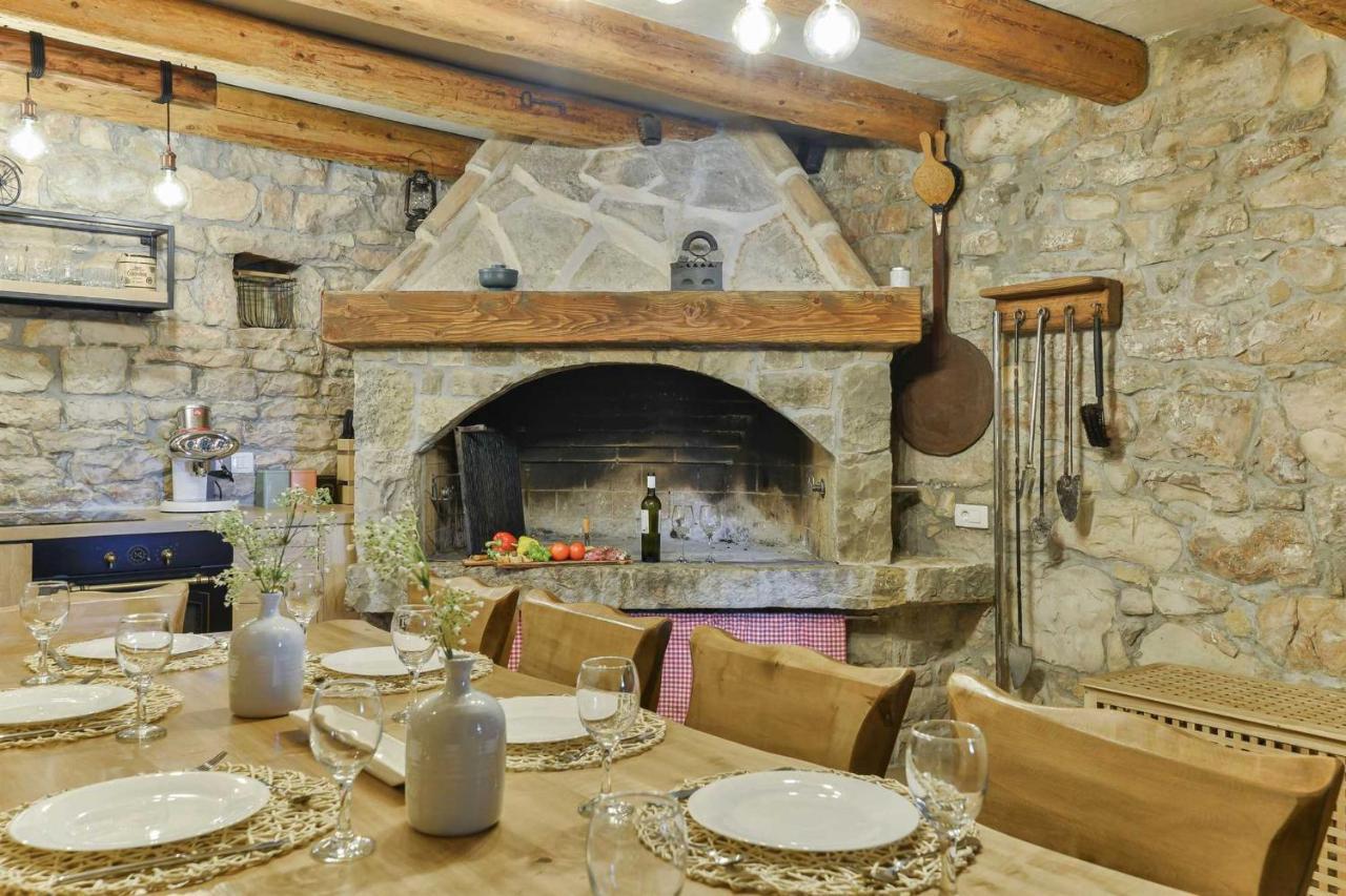 Stone Villa Didovi Snovi With Heated Pool Lisane Ostrovicke Bagian luar foto