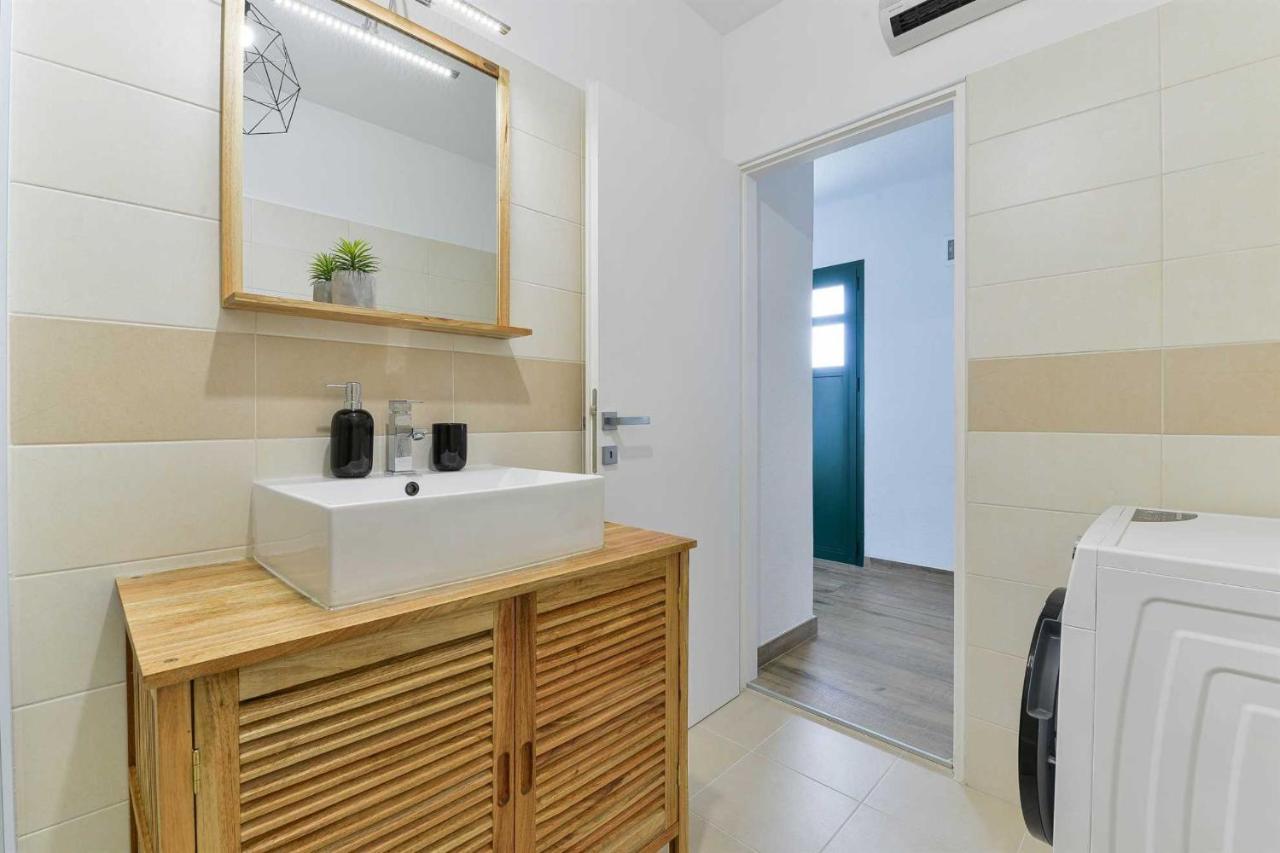 Stone Villa Didovi Snovi With Heated Pool Lisane Ostrovicke Bagian luar foto