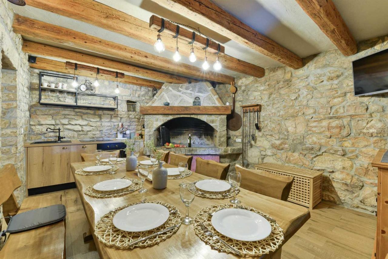 Stone Villa Didovi Snovi With Heated Pool Lisane Ostrovicke Bagian luar foto