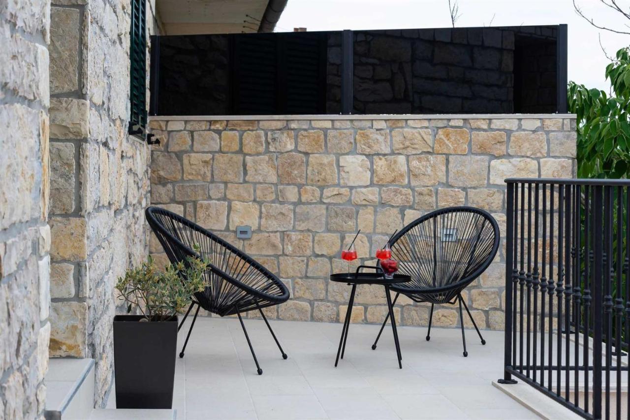 Stone Villa Didovi Snovi With Heated Pool Lisane Ostrovicke Bagian luar foto