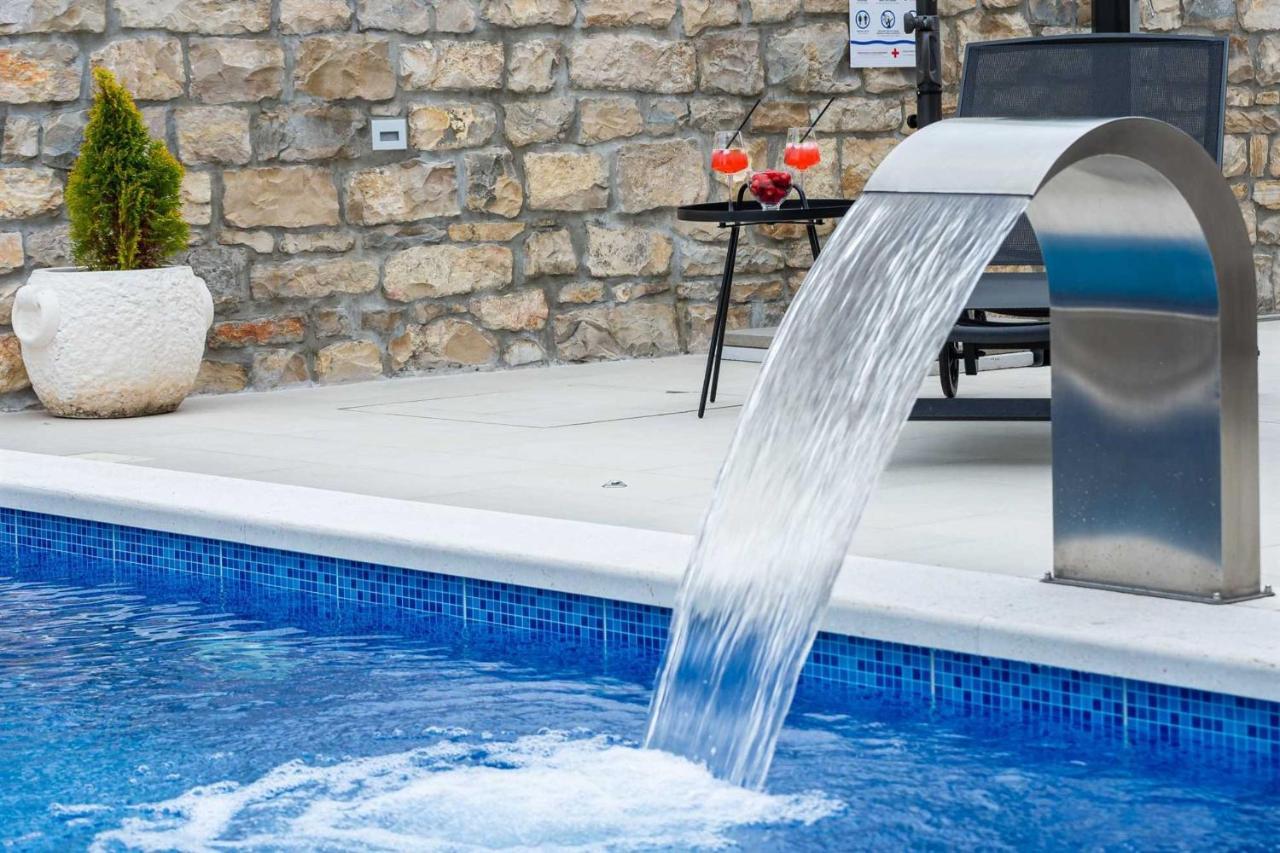 Stone Villa Didovi Snovi With Heated Pool Lisane Ostrovicke Bagian luar foto