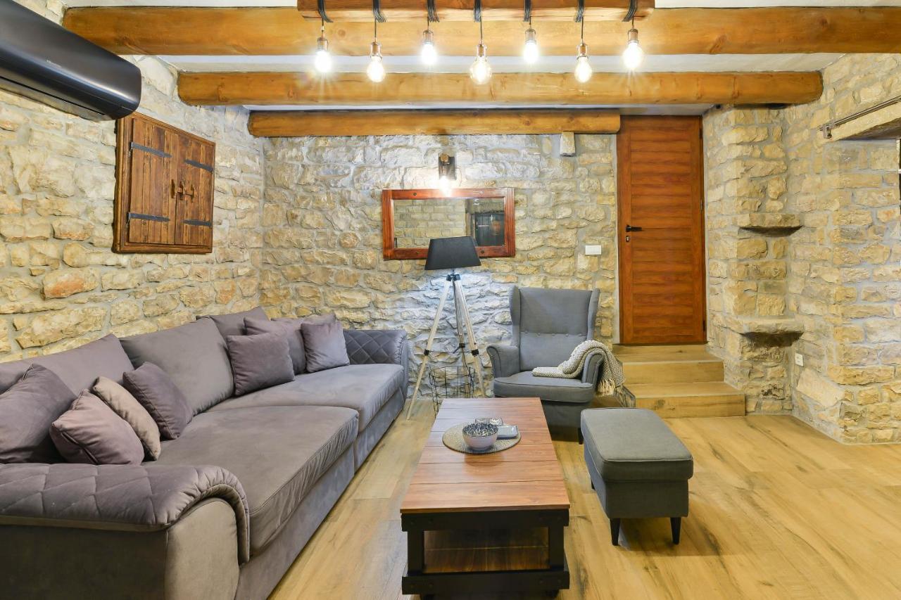 Stone Villa Didovi Snovi With Heated Pool Lisane Ostrovicke Bagian luar foto